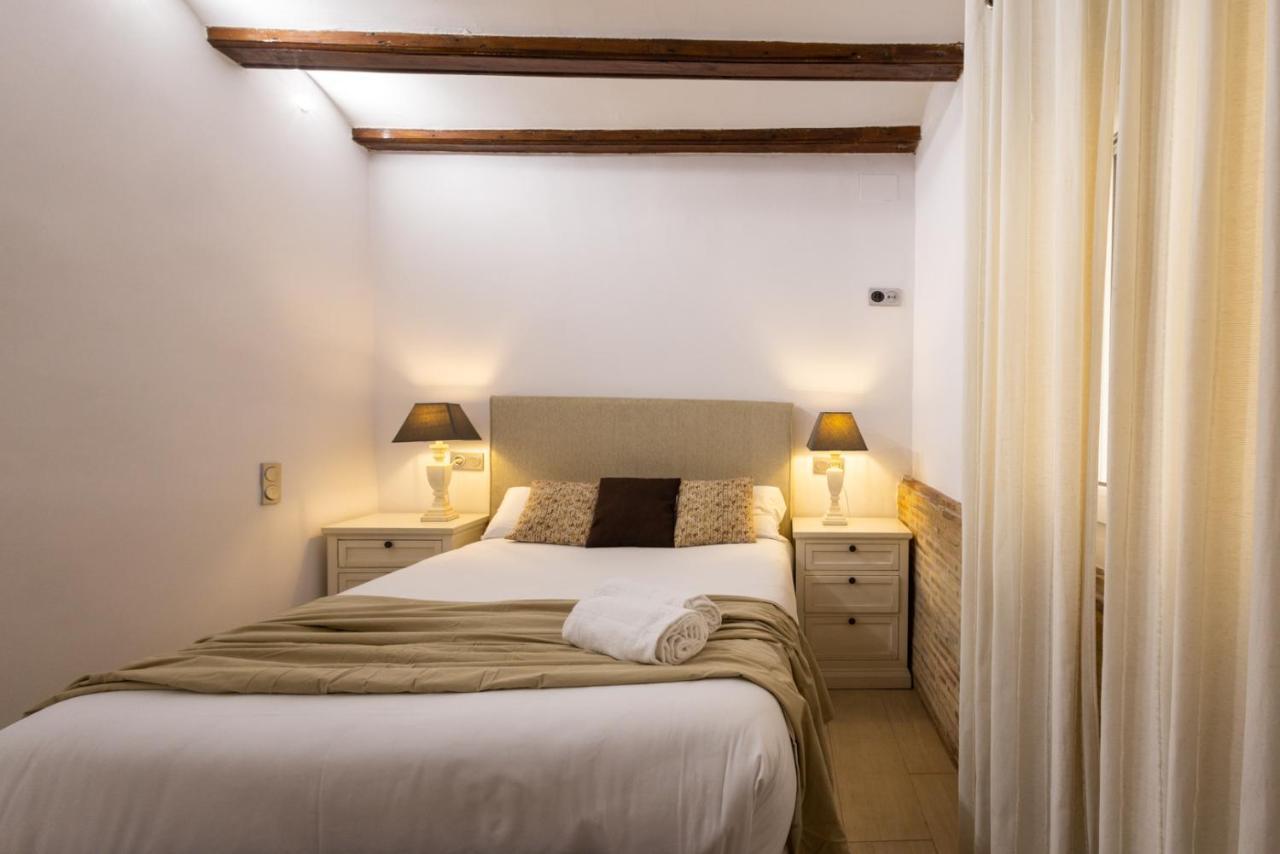 Florit Flats - The Old Town Apartment Valence Extérieur photo